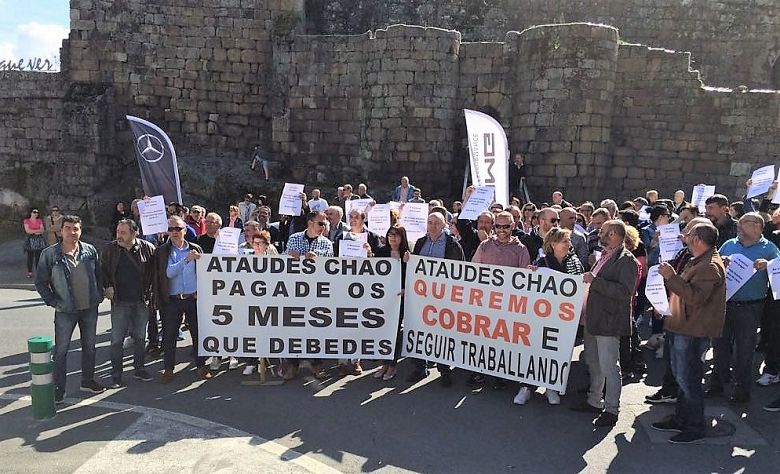 18-04-28 ProtestaAtaudesChaoRibadavia01.jpg